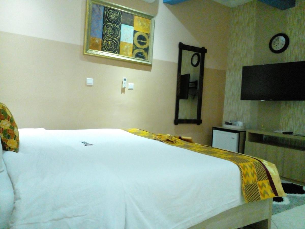 Bays Lodge, Accra Kültér fotó