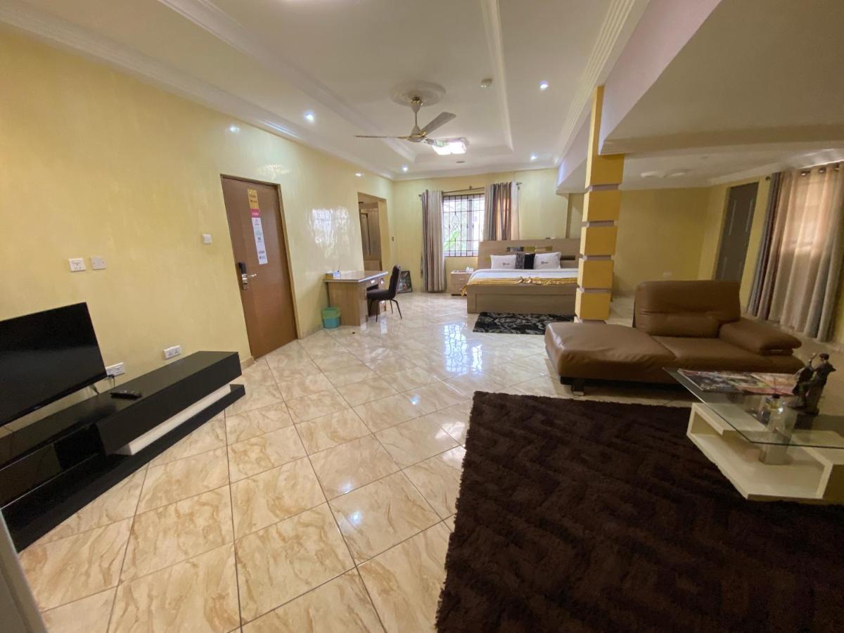 Bays Lodge, Accra Kültér fotó