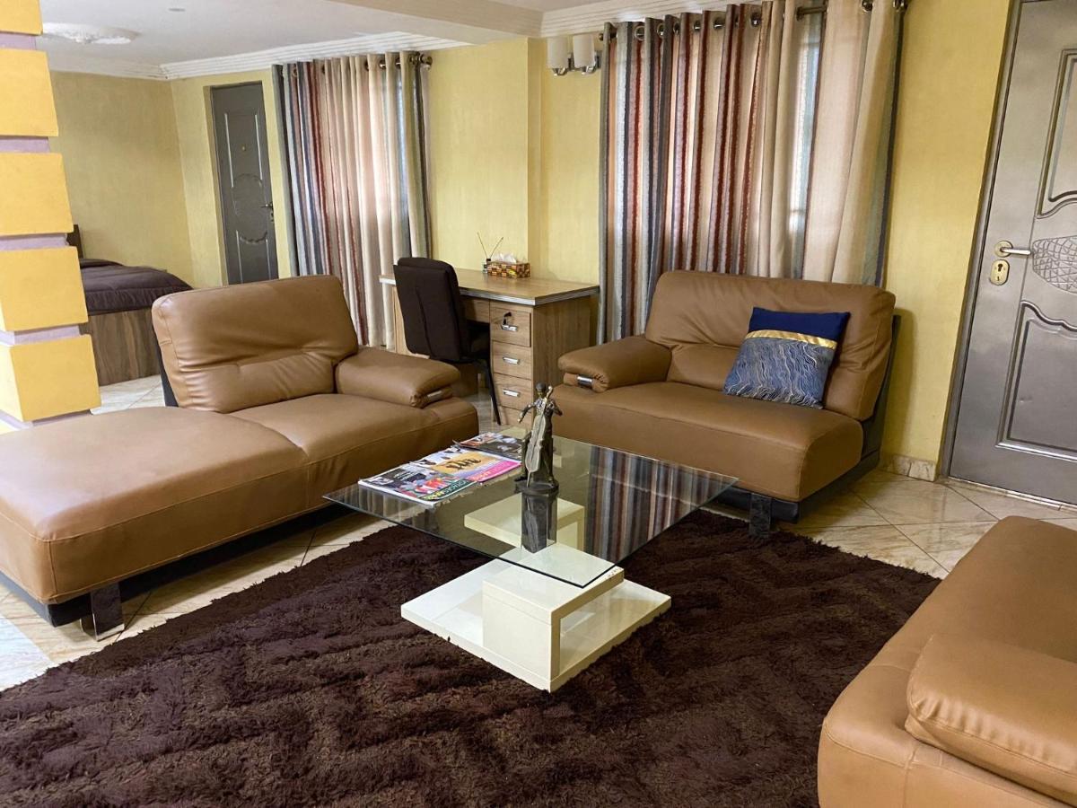 Bays Lodge, Accra Kültér fotó